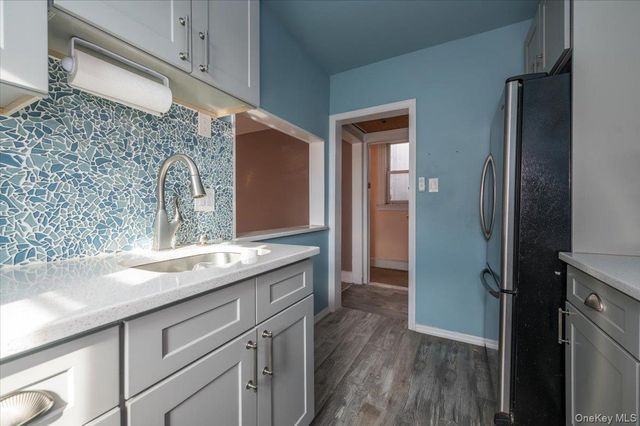 836 Edison Avenue, Bronx, NY 10465