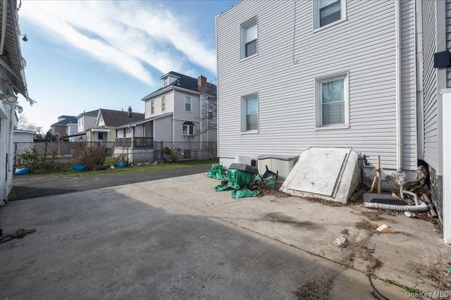 836 Edison Avenue, Bronx, NY 10465