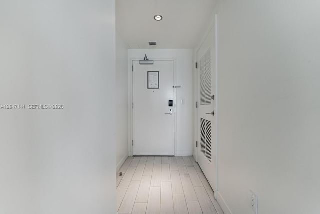 3101 Bayshore Drive 803, Fort Lauderdale, FL 33304