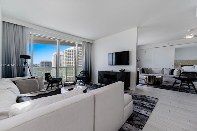 3101 Bayshore Drive 803, Fort Lauderdale, FL 33304