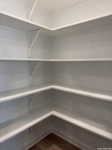 1156 Limestone Rdg, Seguin, TX 78155
