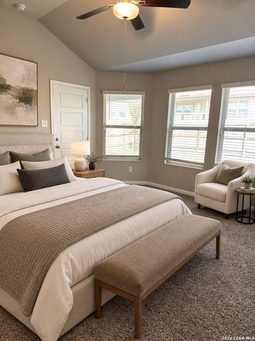 1156 Limestone Rdg, Seguin, TX 78155