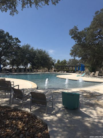 1156 Limestone Rdg, Seguin, TX 78155