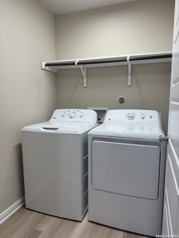 1156 Limestone Rdg, Seguin, TX 78155