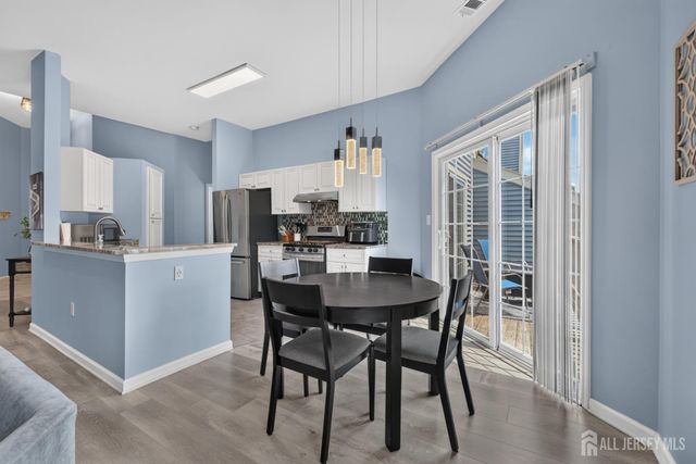 7243 Elm Court, South Brunswick, NJ 08852
