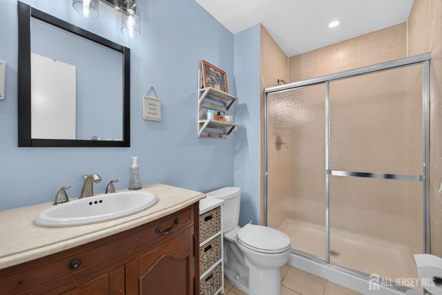 7243 Elm Court, South Brunswick, NJ 08852