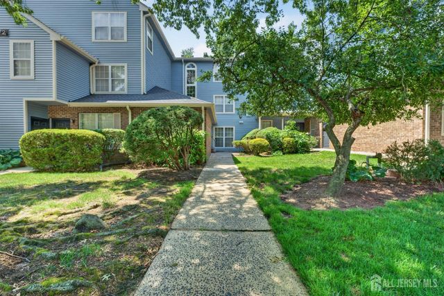 7243 Elm Court, South Brunswick, NJ 08852