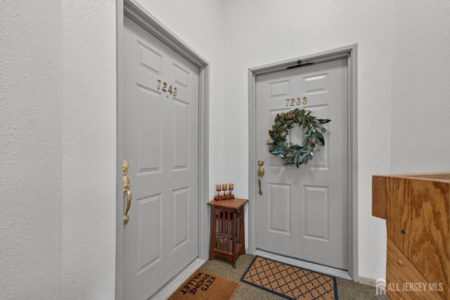 7243 Elm Court, South Brunswick, NJ 08852
