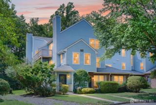 7243 Elm Court, South Brunswick, NJ 08852