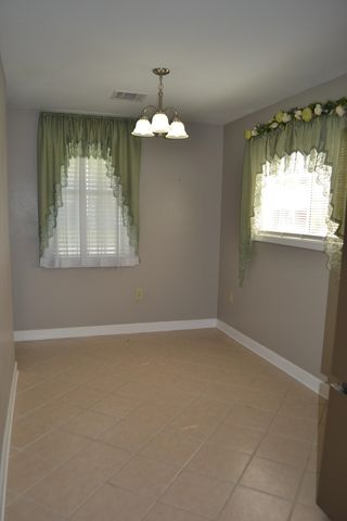 132 Saxony Dr, Houma, LA 70364