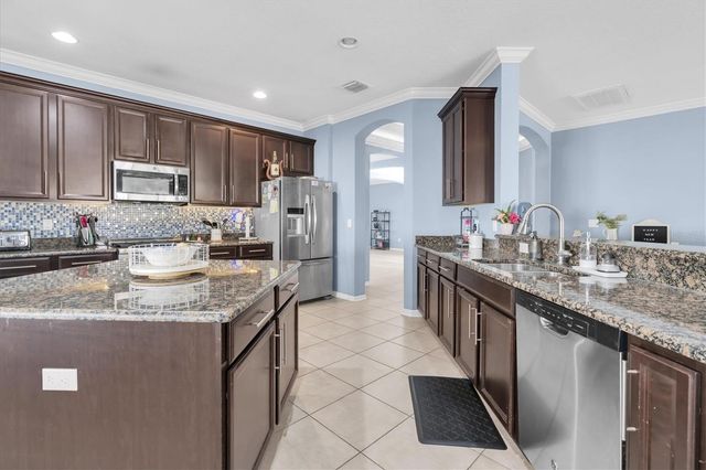 10223 CARAWAY SPICE AVENUE, Riverview, FL 33578