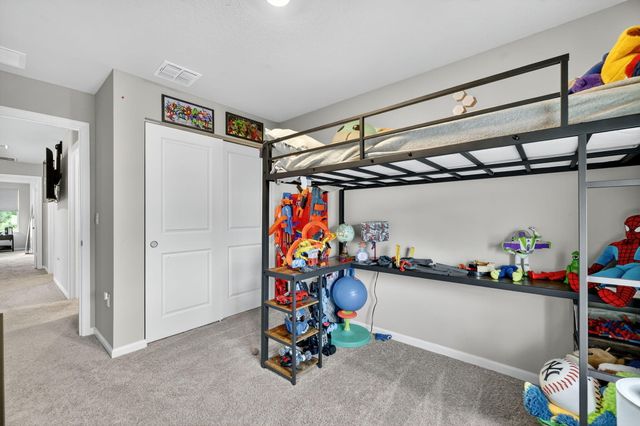 5672 SE Edgewater Circle, Stuart, FL 34997