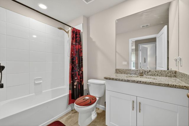 5672 SE Edgewater Circle, Stuart, FL 34997