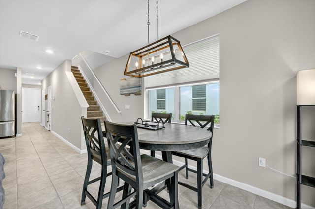 5672 SE Edgewater Circle, Stuart, FL 34997