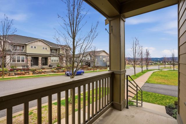 2692 N Swainson Ln, Liberty Lake, WA 99019