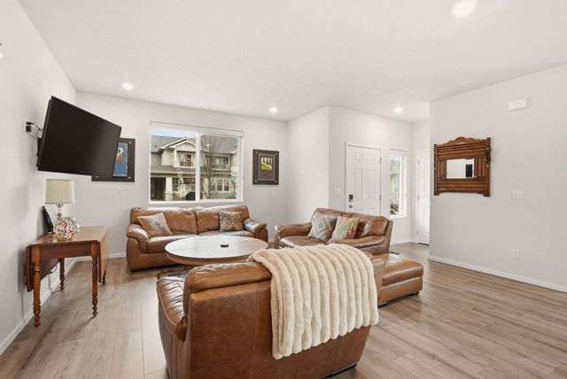 2692 N Swainson Ln, Liberty Lake, WA 99019