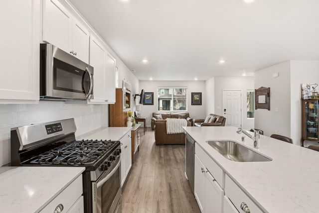 2692 N Swainson Ln, Liberty Lake, WA 99019