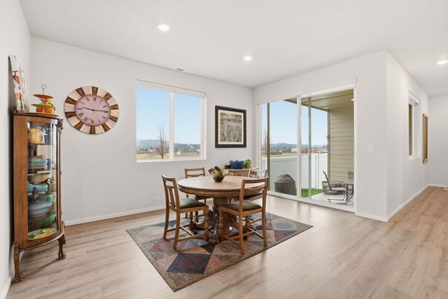 2692 N Swainson Ln, Liberty Lake, WA 99019