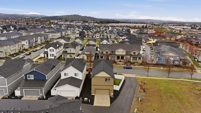 2692 N Swainson Ln, Liberty Lake, WA 99019