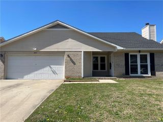 2840 Chillingworth Drive, Fayetteville, NC 28306