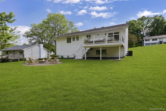26 Kendell Drive, Wappingers Falls, NY 12590