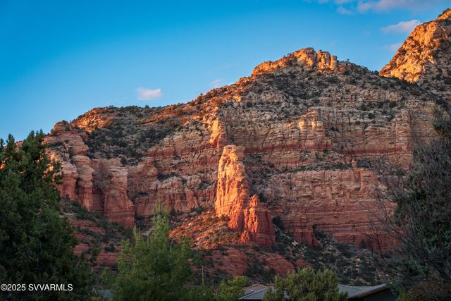 420 Windsong Drive, Sedona, AZ 86336
