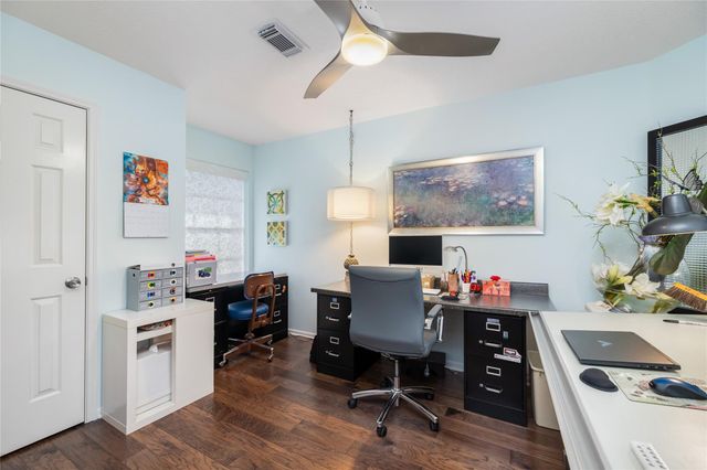 16910 Dusty Mill Drive W, Sugar Land, TX 77498