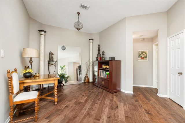 16910 Dusty Mill Drive W, Sugar Land, TX 77498