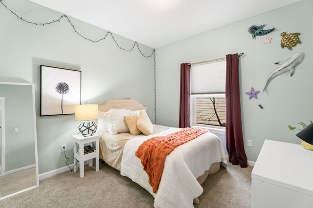 1483 NW John Fremont Street, Bend, OR 97703