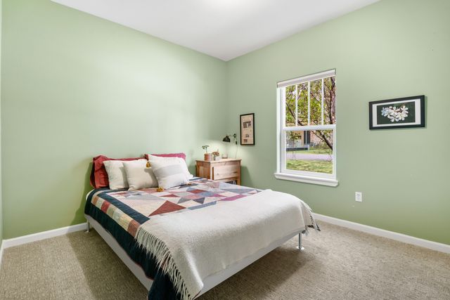 1483 NW John Fremont Street, Bend, OR 97703