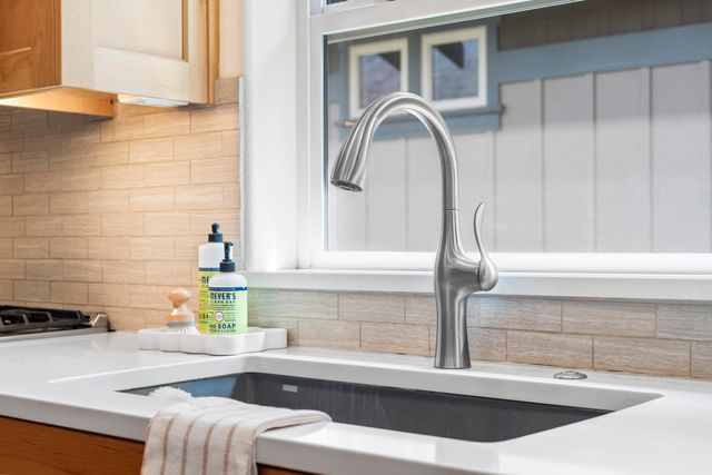 1483 NW John Fremont Street, Bend, OR 97703