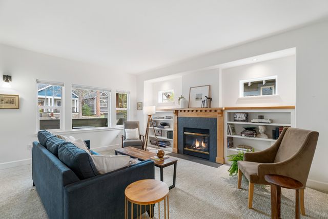 1483 NW John Fremont Street, Bend, OR 97703