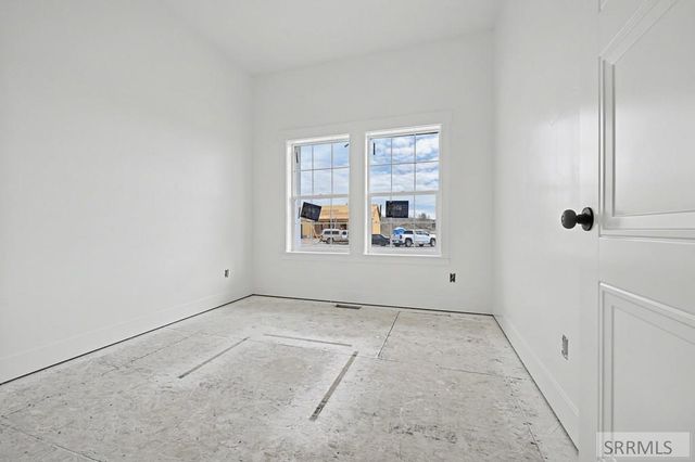 4667 N Ola Vista Avenue, Idaho Falls, ID 83401