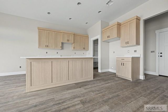 4667 N Ola Vista Avenue, Idaho Falls, ID 83401