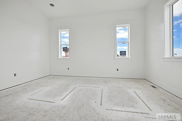 4667 N Ola Vista Avenue, Idaho Falls, ID 83401