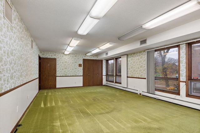 3359 Central Avenue NE, Minneapolis, MN 55418