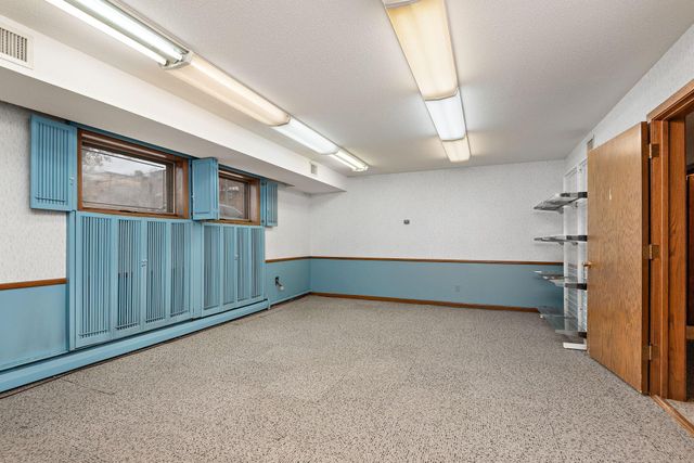 3359 Central Avenue NE, Minneapolis, MN 55418