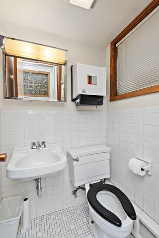 3359 Central Avenue NE, Minneapolis, MN 55418