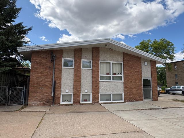 3359 Central Avenue NE, Minneapolis, MN 55418