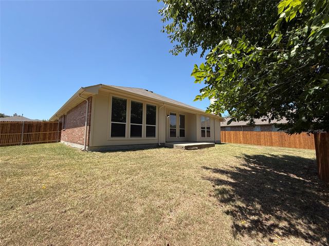 2110 Gleaner Drive, Rockwall, TX 75032