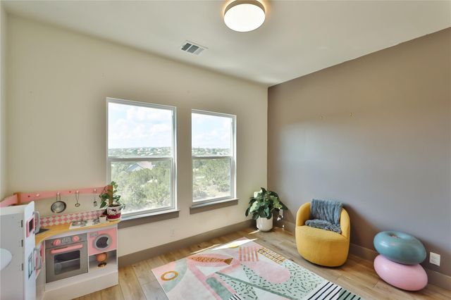 10613 Knob HL, Dripping Springs, TX 78620