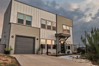 10613 Knob HL, Dripping Springs, TX 78620