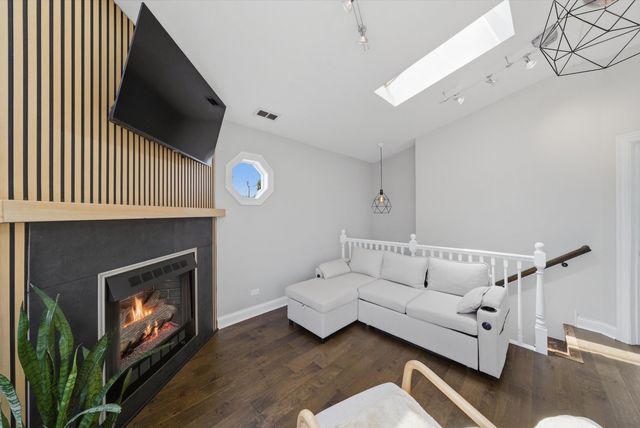 6153 W 63rd Street, Chicago, IL 60638