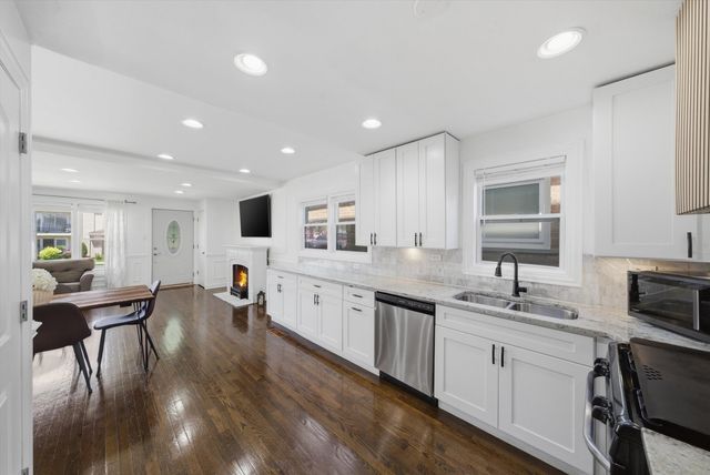 6153 W 63rd Street, Chicago, IL 60638