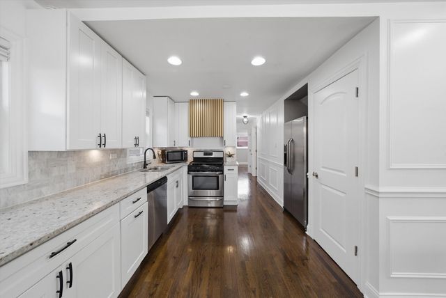 6153 W 63rd Street, Chicago, IL 60638