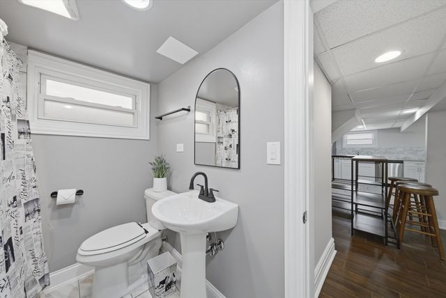 6153 W 63rd Street, Chicago, IL 60638