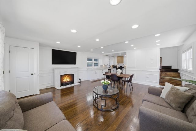 6153 W 63rd Street, Chicago, IL 60638