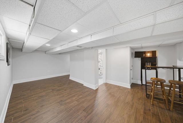 6153 W 63rd Street, Chicago, IL 60638
