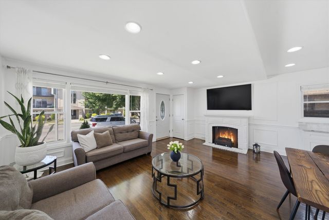 6153 W 63rd Street, Chicago, IL 60638