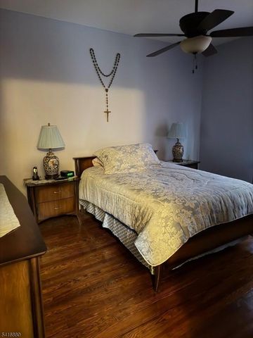 59 Floyd Ave, Bloomfield Twp., NJ 07003